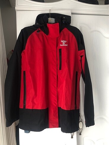 hummel yagmurluk mont