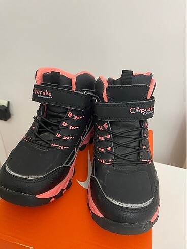 Deichmann Çocuk bot