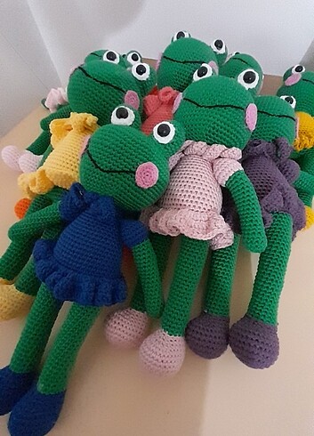 Amigurumi kurbağa 