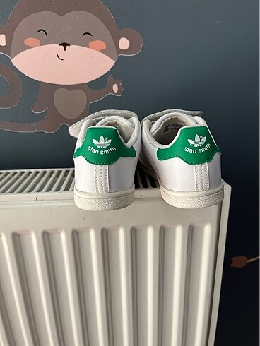 27Numara Adidas beyaz stan Smith