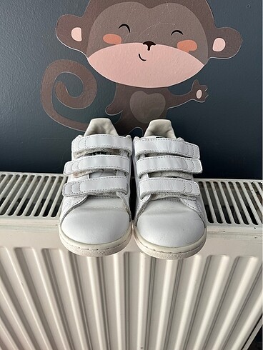 27 Beden beyaz Renk 27Numara Adidas beyaz stan Smith