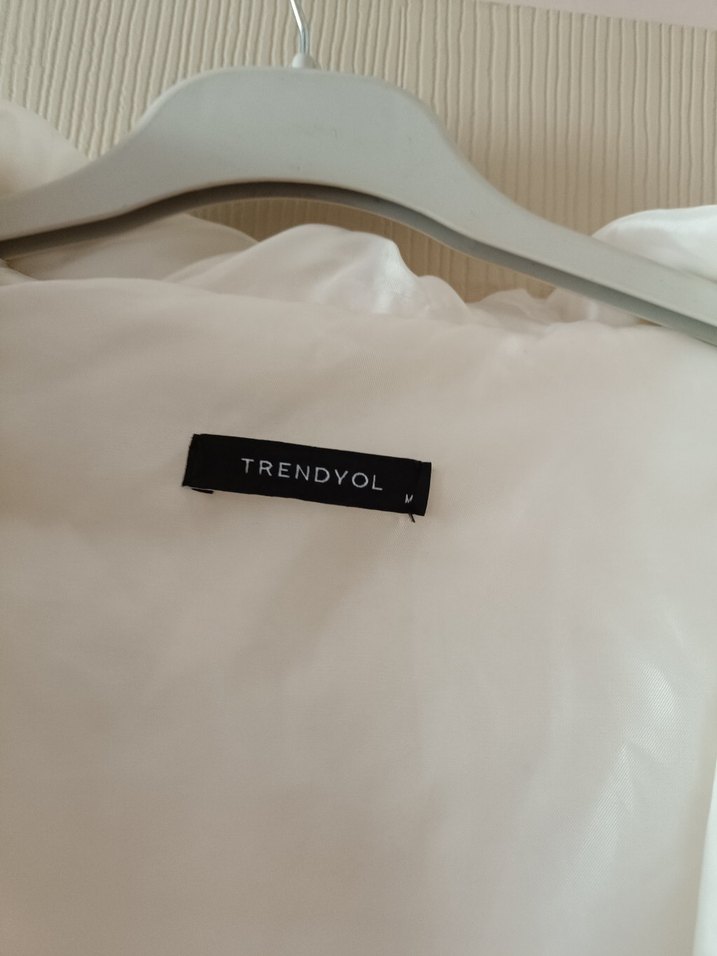 Beyaz mont - Görsel 3