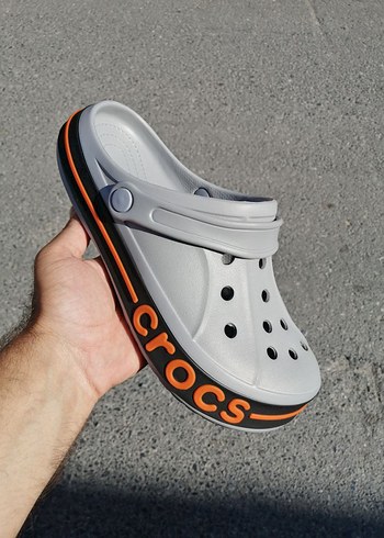 Crocs Erkek Gri Spor Terlik Velcro Bantlı