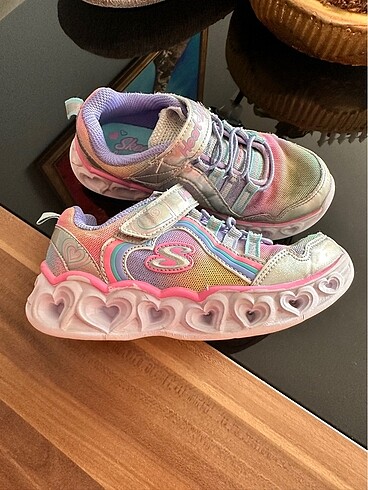 28 Beden Skechers çocuk spor ayakkabı
