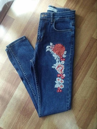 desenli jean