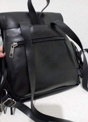 Kadın sırt cantası - Görsel 3