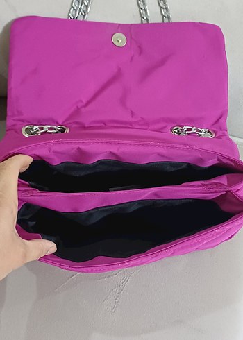 Zincir Detaylı Pembe Kadın Çanta - Görsel 5