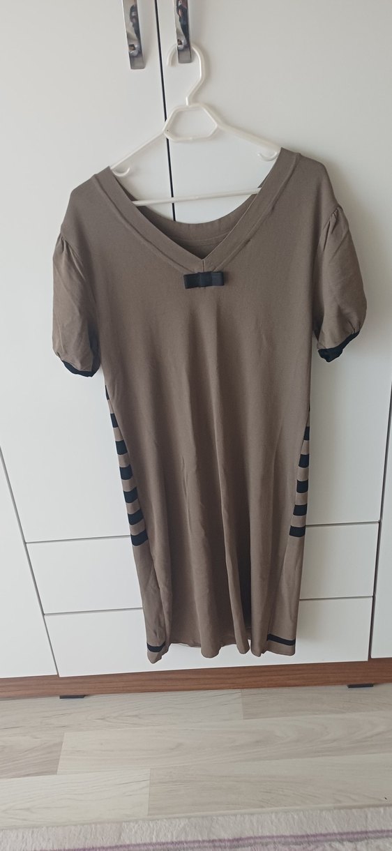 Drapeli Kısa Kollu Midi Elbise - Görsel 3