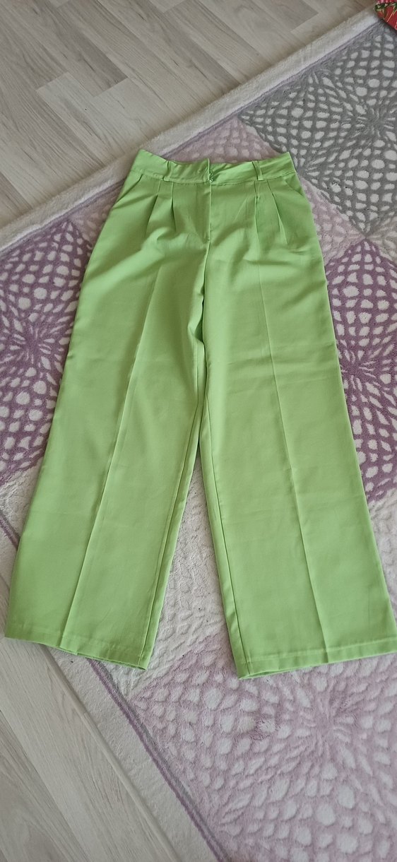 Yeşil Pilili Midi Kumaş Pantolon - Görsel 4