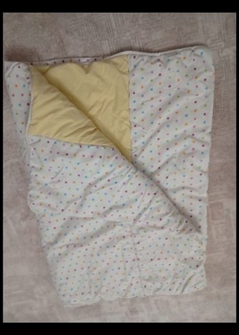 Sarı Nakışlı Çocuk yorgani - Görsel 2