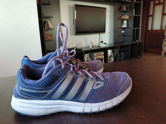 adidas kadın koşu ayakkabısı