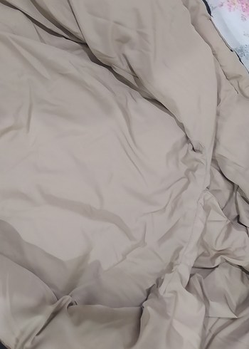 Düğmeli Siyah Kapüşonlu Kadın Kışlık Mont - Görsel 3