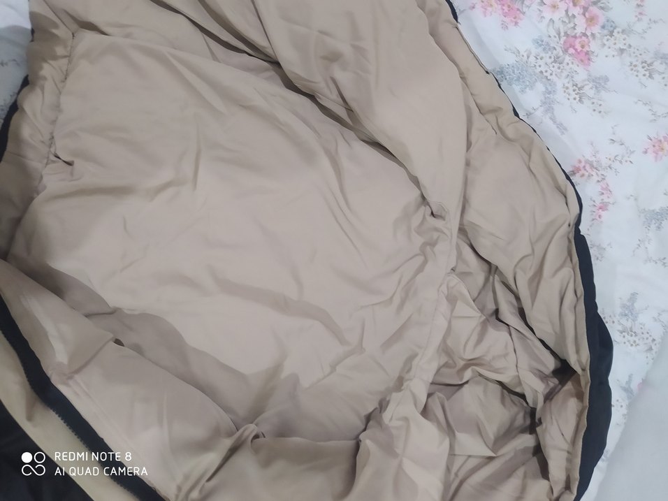 Düğmeli Siyah Kapüşonlu Kadın Kışlık Mont - Görsel 3