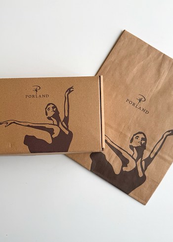 Renkli Desenli Beyaz Kahve Fincanı ve Tabağı - Görsel 8