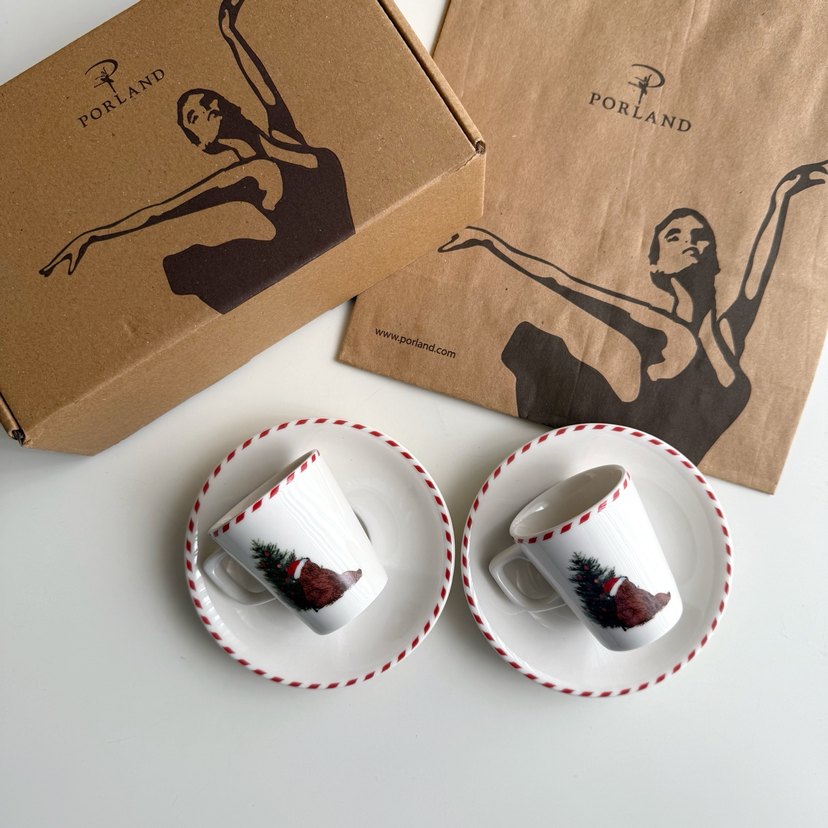 Renkli Desenli Beyaz Kahve Fincanı ve Tabağı - Görsel 4