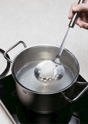 Zwilling Pro Yuvarlak Delikli Kevgir - Görsel 6