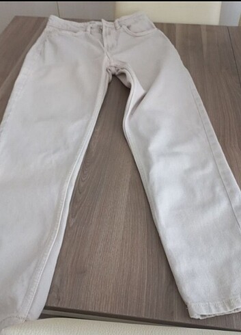 Bershka bej jean 