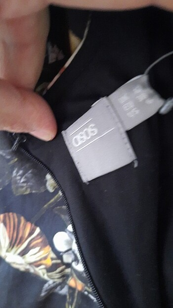 38 Beden siyah Renk Asos 38 beden elbise