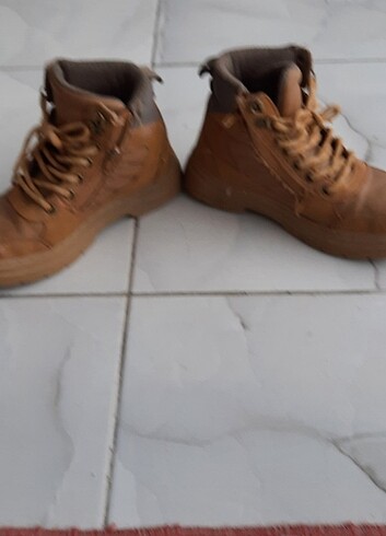 35 Beden Zara erkek çocuk Bot 35 numara
