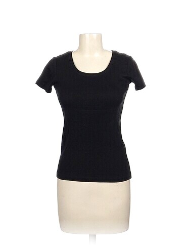 LC Waikiki T-shirt %70 İndirimli.