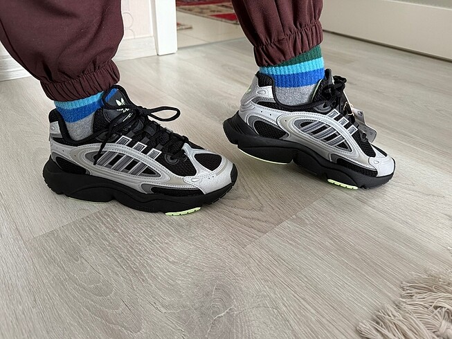 38 Beden gri Renk Adidas Spor Ayakkabı