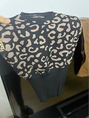 Zincir kollu kazak - Görsel 6