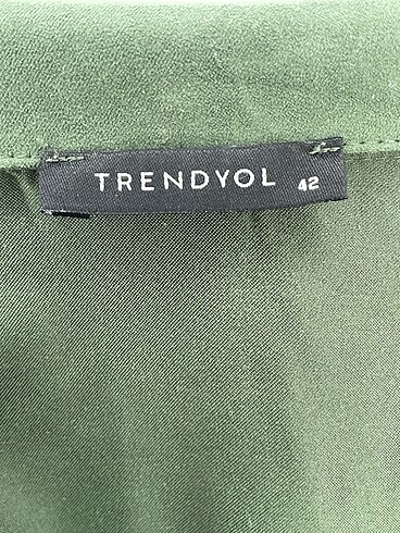 42 Beden yeşil Renk Trendyol & Milla Gömlek %70 İndirimli.