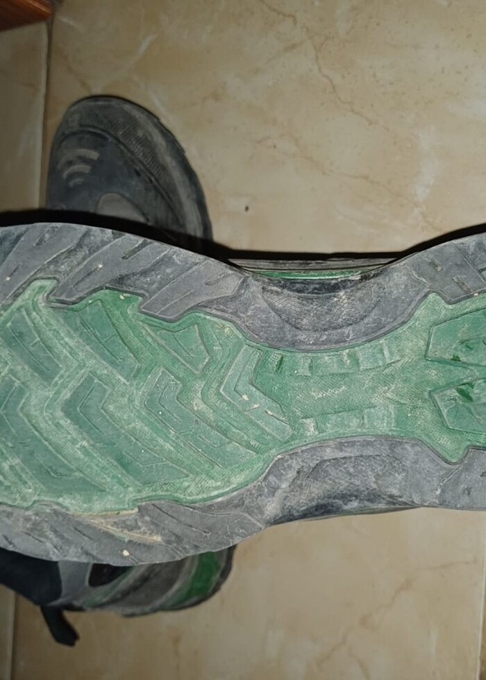 Erkek bot - Görsel 4