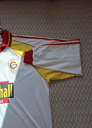 Galatasaray 2000 forma