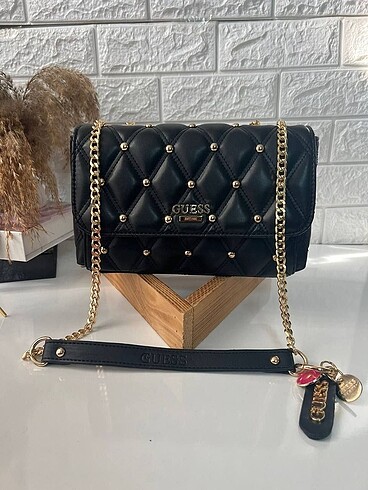 Guess çanta