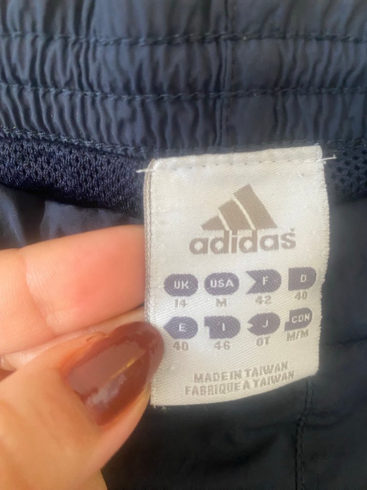 Adidas kadın  Lacivert Bol Kesim outdoor Pantolonu - Görsel 2