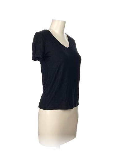 Mudo Mudo T-shirt %70 İndirimli.