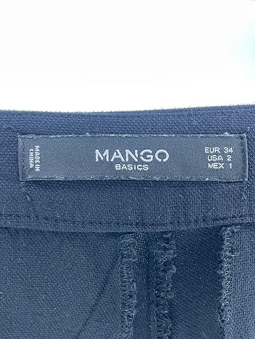 34 Beden siyah Renk Mango Düz Kesim %70 İndirimli.
