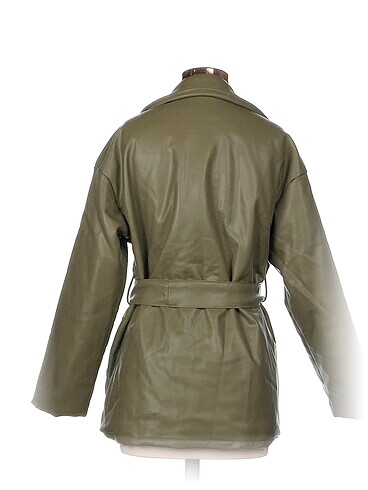 34 Beden Fabrika Blazer %70 İndirimli.