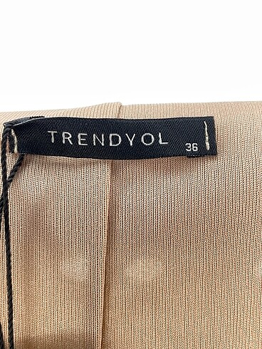 36 Beden çeşitli Renk Trendyol & Milla Uzun Elbise %70 İndirimli.