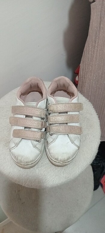 31 Beden beyaz Renk Çocuk ayakkabı 