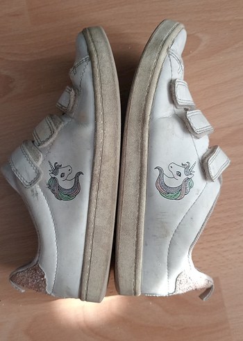 Kız Çocuk Beyaz Cırt Cırtlı Nakışlı Spor Ayakkabı - Görsel 4