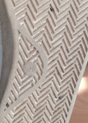 Kız Çocuk Beyaz Cırt Cırtlı Nakışlı Spor Ayakkabı - Görsel 6