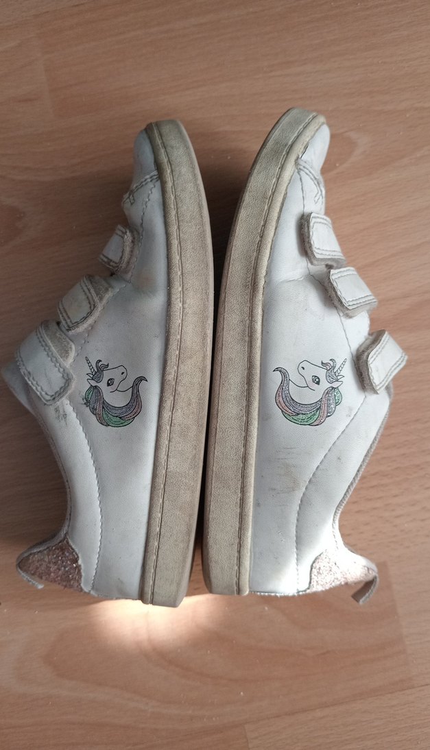 Kız Çocuk Beyaz Cırt Cırtlı Nakışlı Spor Ayakkabı - Görsel 4