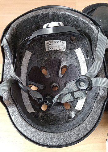 Siyah Biker Diz Koruyucu ve Bilek Destek Seti - Görsel 2