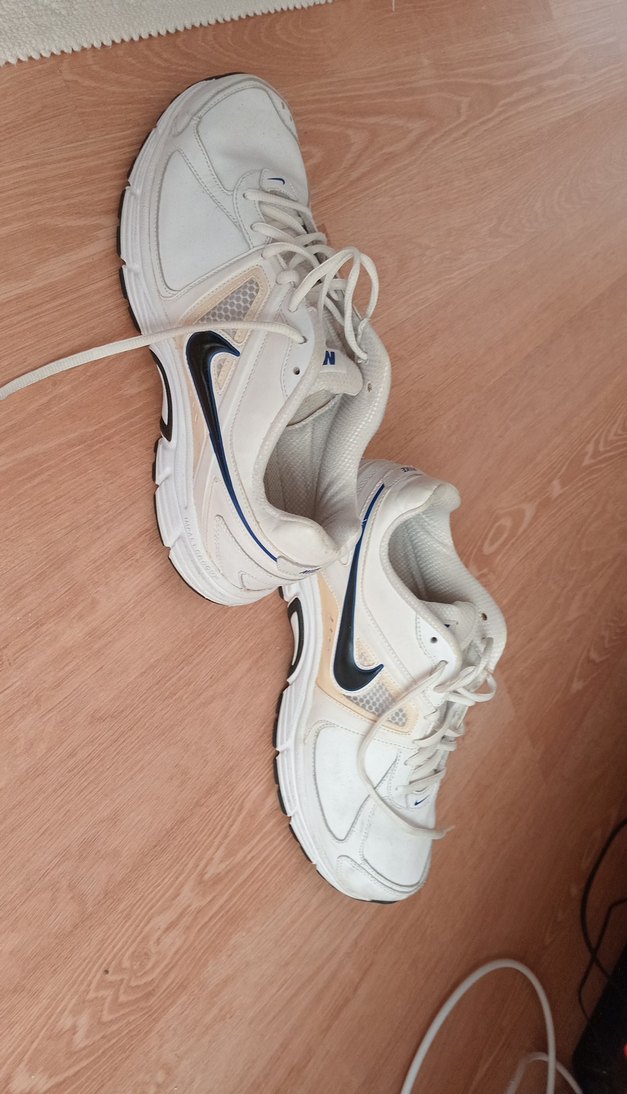 Nike Beyaz Bağcıklı Erkek Spor Ayakkabı - Görsel 5