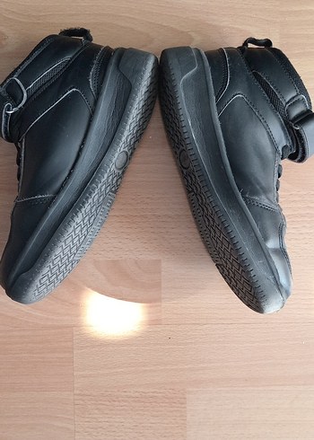 Erkek Çocuk Siyah Street Wear Botlar - Görsel 4