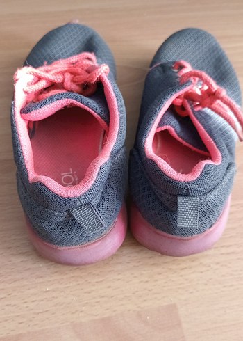 Gri-Pembe Bağcıklı Çocuk Spor Ayakkabı - Görsel 6