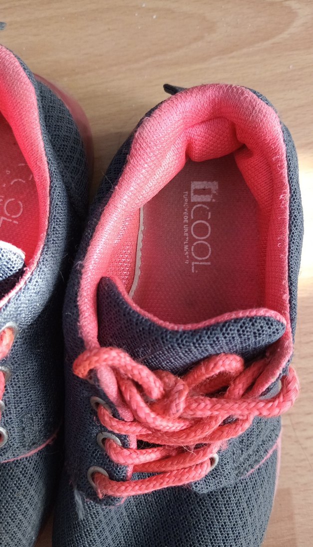 Gri-Pembe Bağcıklı Çocuk Spor Ayakkabı - Görsel 2