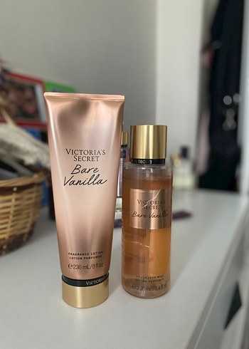 Victoria's Secret Bare Vanilla Kadın Parfüm Seti - Görsel 6