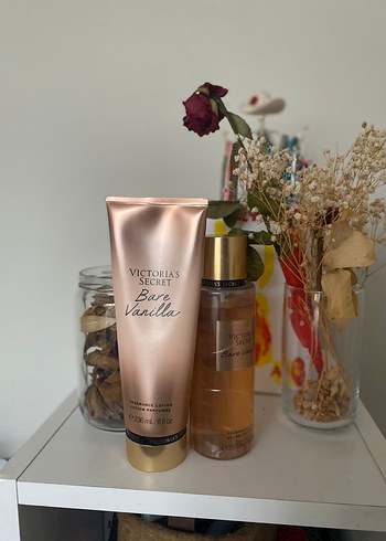 Victoria's Secret Bare Vanilla Kadın Parfüm Seti - Görsel 7