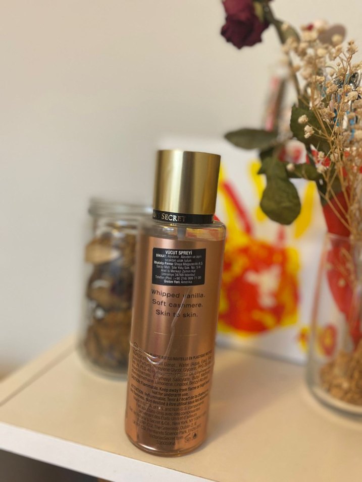 Victoria's Secret Bare Vanilla Kadın Parfüm Seti - Görsel 3