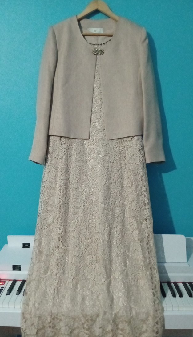 Bej Dantelli Uzun Kollu Kadın Abiye Elbise - Görsel 2