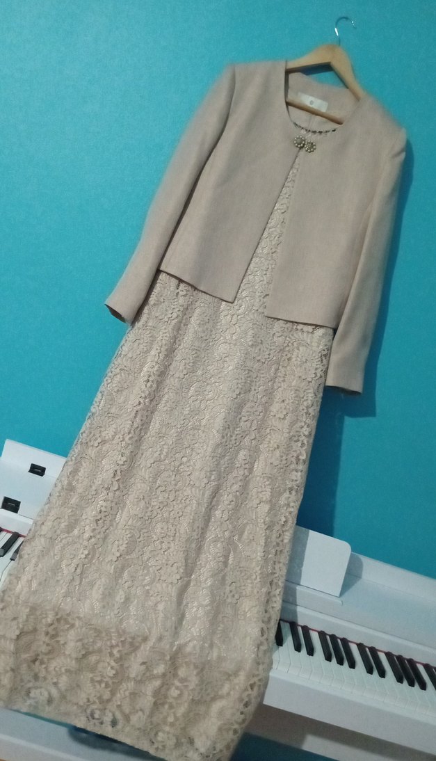 Bej Dantelli Uzun Kollu Kadın Abiye Elbise - Görsel 3