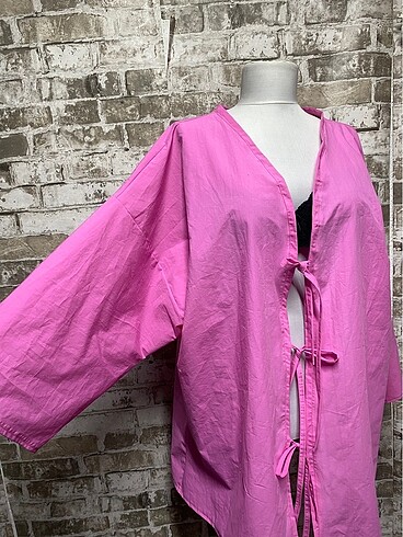 Diğer Pembe Kimono